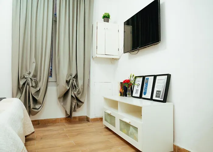 Loft 3 Min Acquario - Centro Apartman *